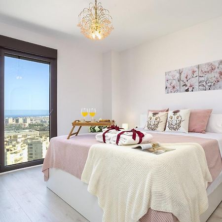 -Malagasunapts-Skygarden Teatinos Pool Playground Exteriör bild