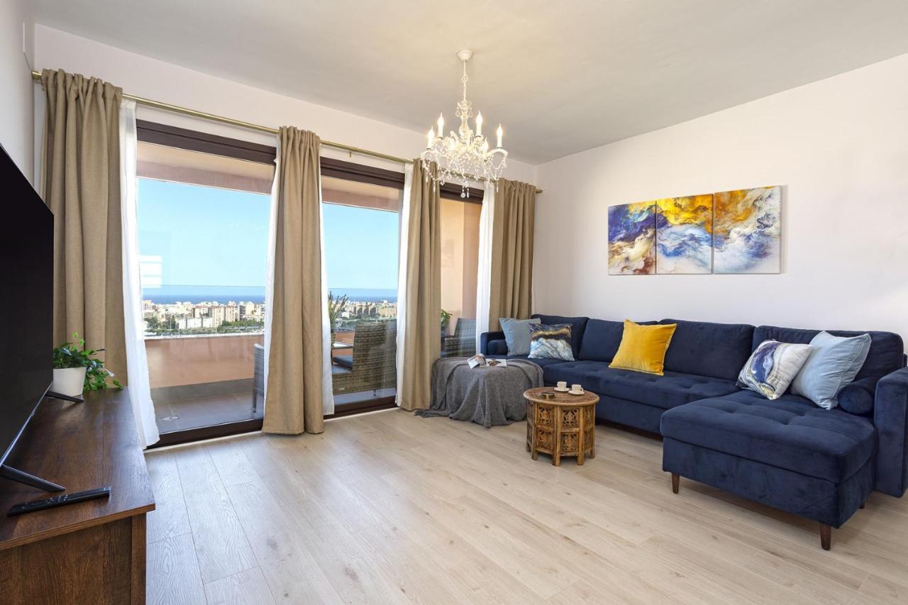 -Malagasunapts-Skygarden Teatinos Pool Playground Exteriör bild