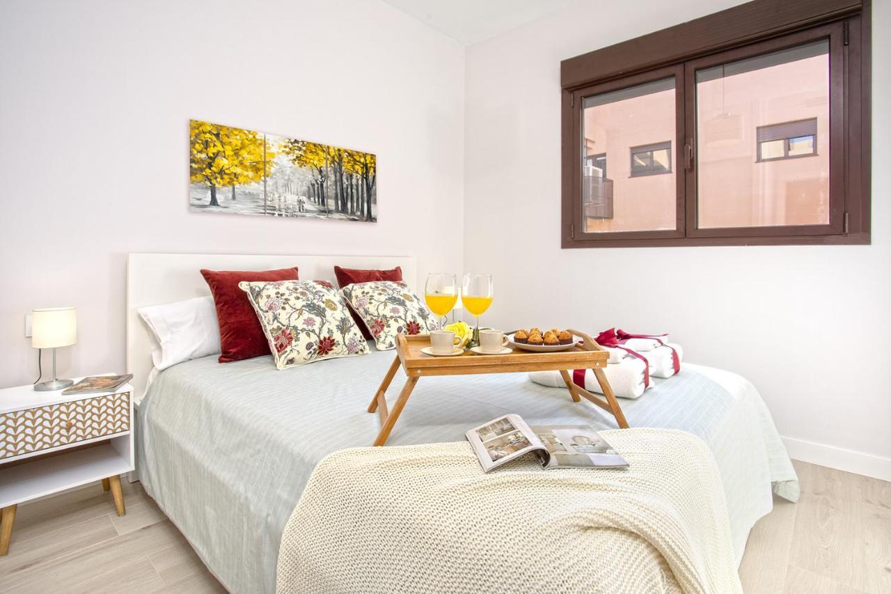 -Malagasunapts-Skygarden Teatinos Pool Playground Exteriör bild