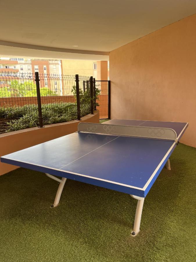 -Malagasunapts-Skygarden Teatinos Pool Playground Exteriör bild