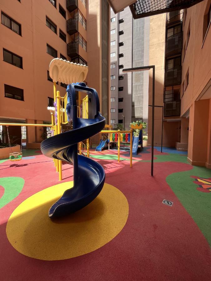 -Malagasunapts-Skygarden Teatinos Pool Playground Exteriör bild