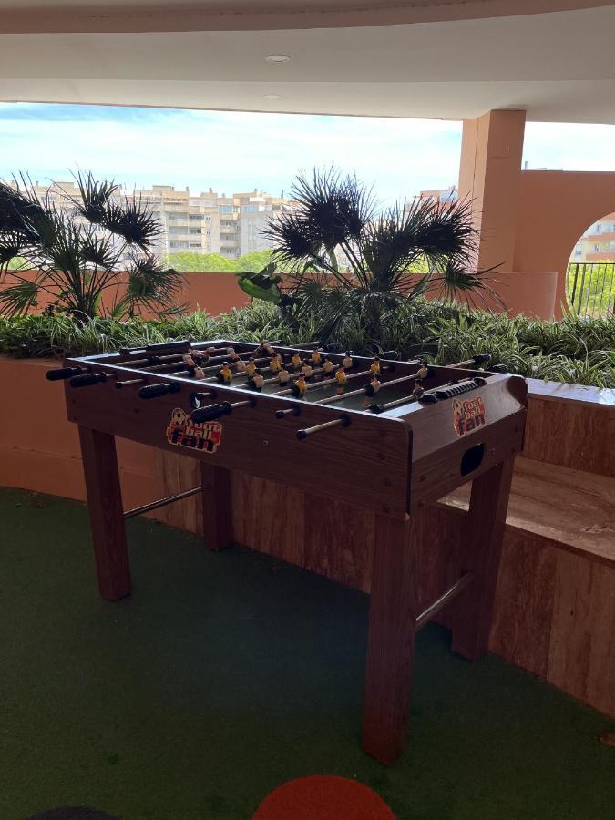 -Malagasunapts-Skygarden Teatinos Pool Playground Exteriör bild